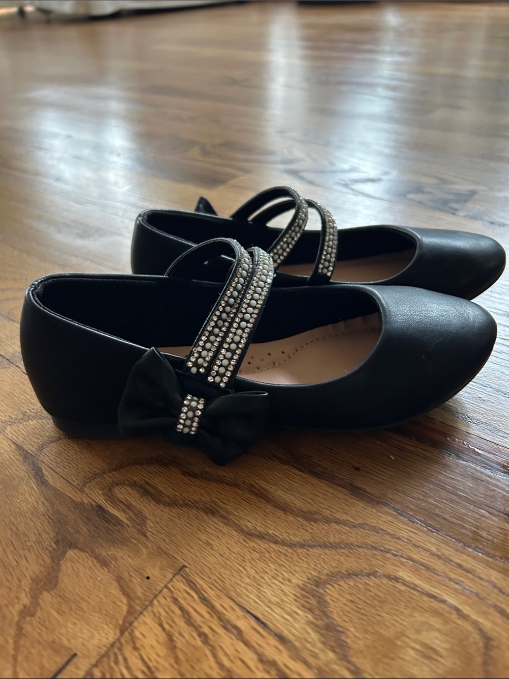 Girls Black Rhinestone Strap Mary Jane Dress Shoes